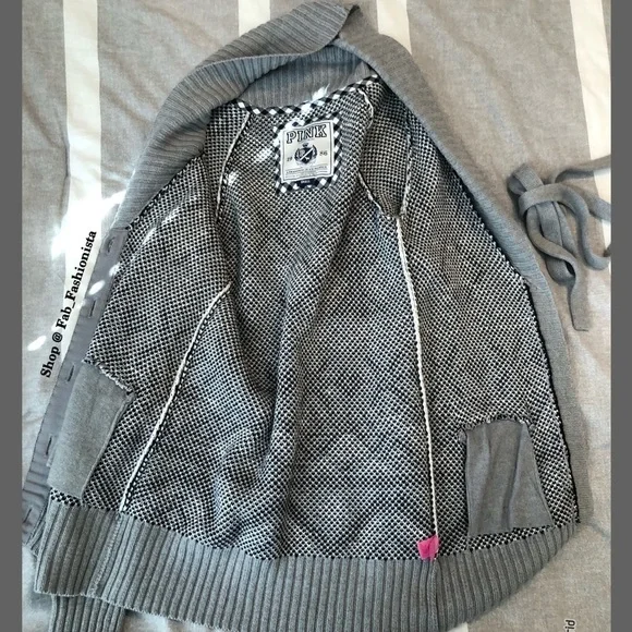 Victoria’s Secret plush cardigan sweater size small